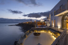 White Exclusive Suites & Villas